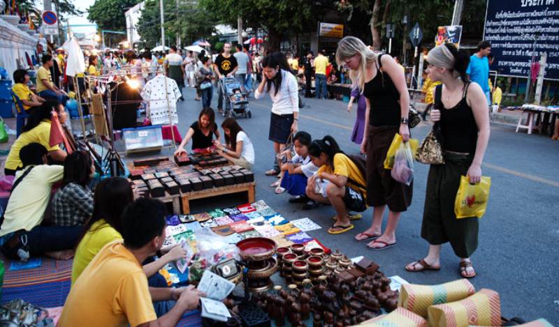 Mercadillo del fin de semana en Phuket