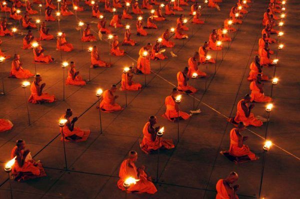 Fiestas del Budismo