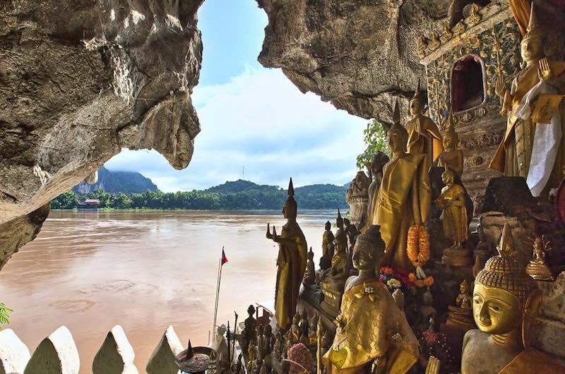 Vietnam y Laos cuevas de Pak Ou
