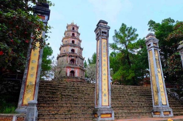 los mejores templos de Vietnam: La pagoda de Thien Mu