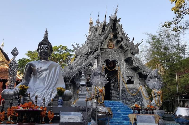El templo de Plata Wat Sri Suphan